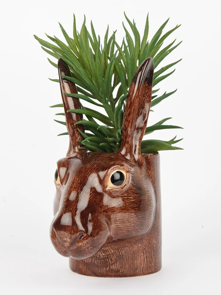 hare pencil pot