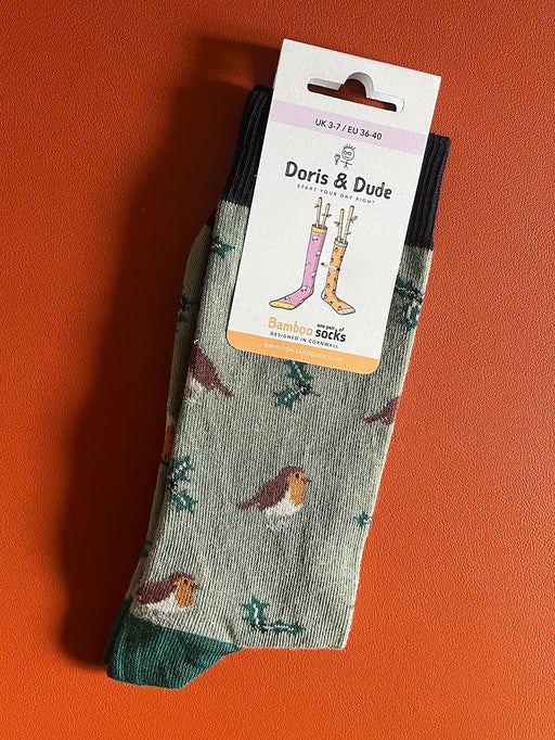 robin chrisatmas socks 