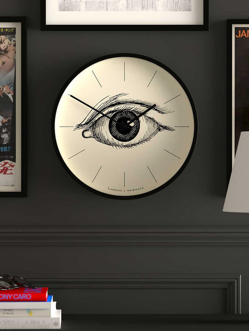 Newgate eye clock